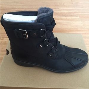 UGG Cecile boots